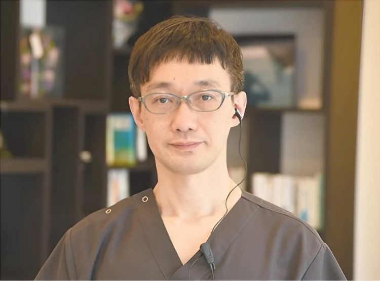 院長 中村 輝保